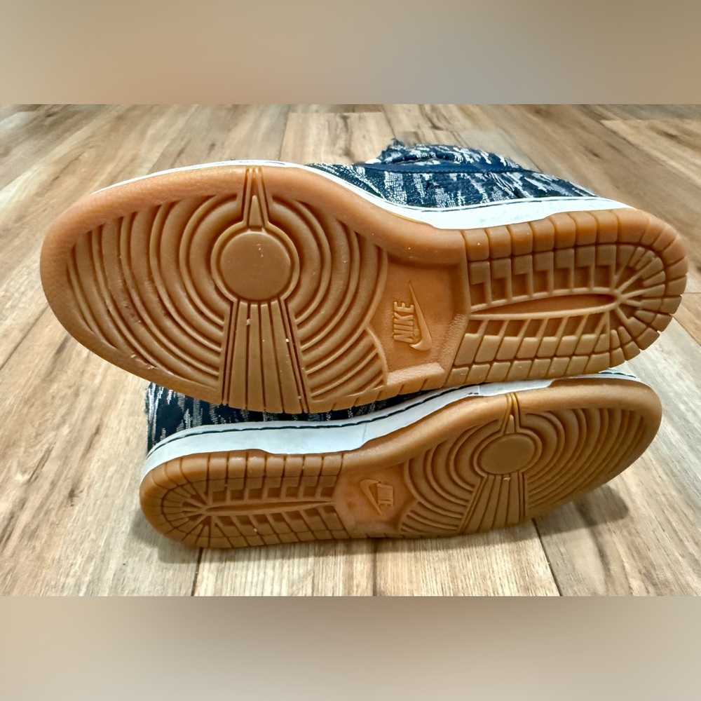 Nike Sky Dunk Hi Tribal Armory Navy Wom Hidden Wedge Heel Shoes 585560 Sz 9 EUC - Picture 9 of 9